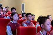 鲜衣怒马少年时 不负韶华行且知——东延路实验学校九年级10月赋能大会