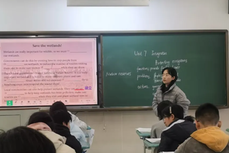 暖研冬日 深耕课堂——记园区英语教研员王静静老师莅临东延路实验学校指导教学